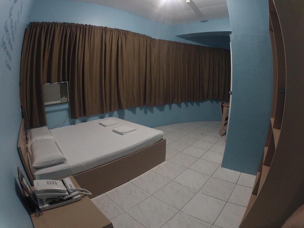 Cebu Elicon House Hotel Bagian luar foto